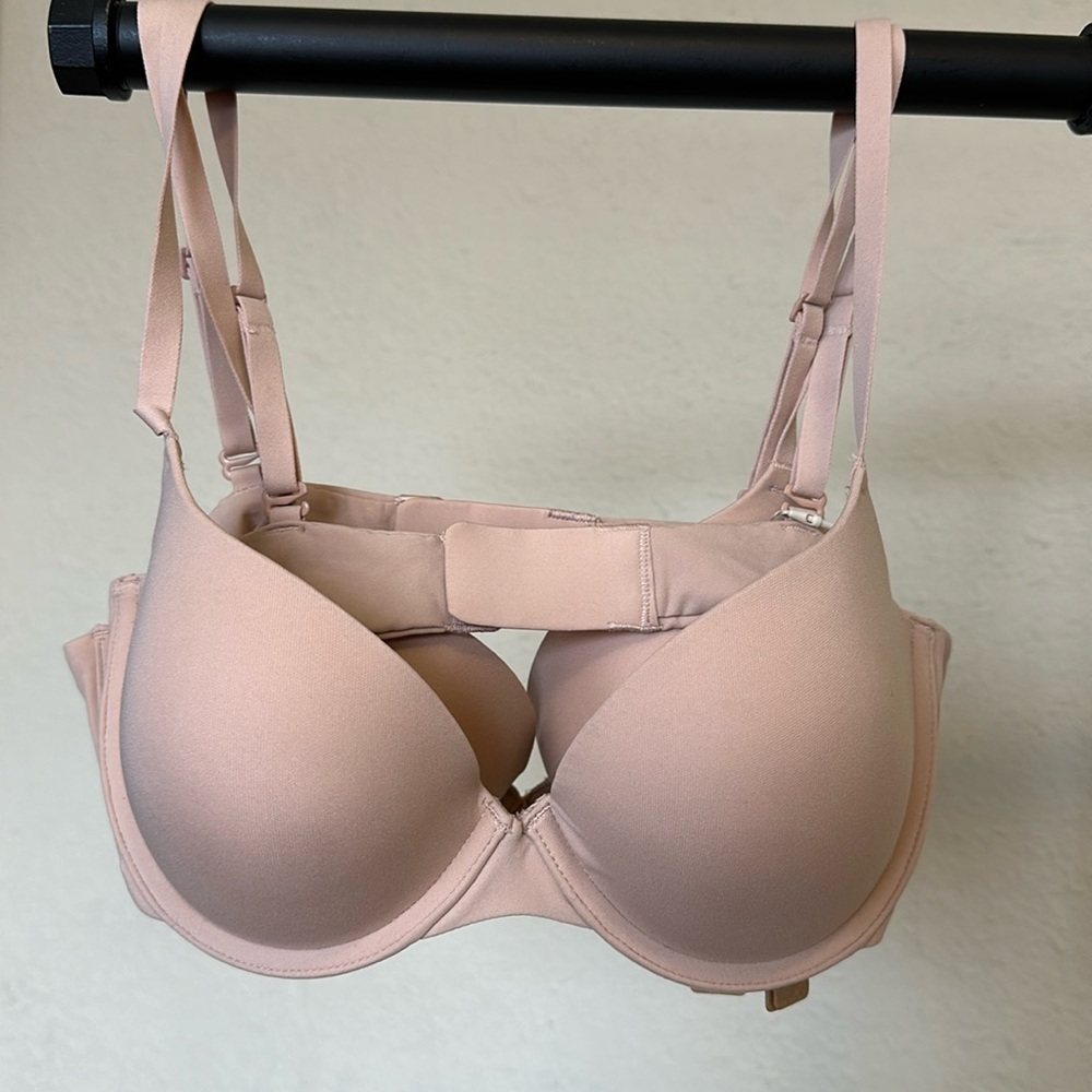 SKIMS FITS EVERYBODY PUSH-UP DEMI BRA Mica NWT 32B